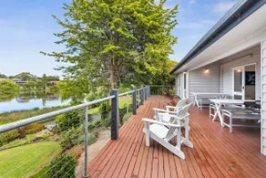 Bellarine Lake House Ocean Grove - Image 3