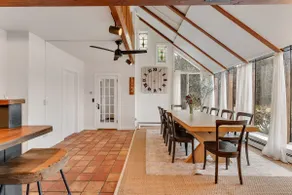 Farmhouse: 5 Bedrooms - Red Clover Inn - Image 3