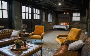 Unique Downtown Studio with an Industrial Vibe - Image 2
