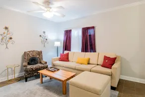 Hazel's Happy Hideaway- Midtown Mobile! - Image 2