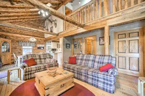 Pet-Friendly New York Cabin w/ Hot Tub & Game Room - Image 4