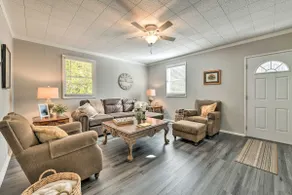 Charming Yadkin Valley Cottage w/ Deck & Yard - Image 4