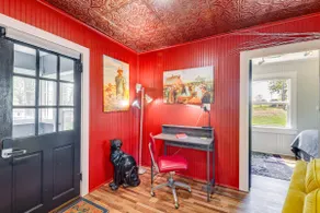 Homey Cottage with Sunroom & Smart TV! - Image 4
