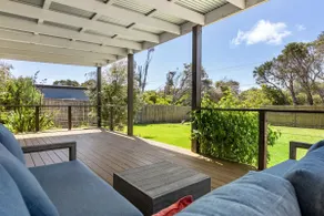 Everleigh - renovated, spacious beach house - Image 2