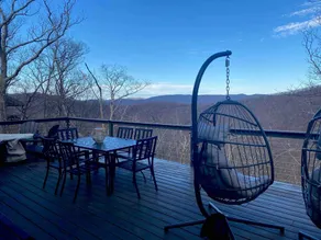 Cozy Cottage - Mountain Views • Fire Pit • Near Wintergreen - Image 2