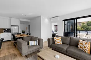 Penthouse Leisure - Image 4