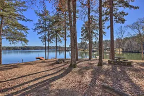 Sparta Lake Home w/ Deck & Boating Access! - Image 2