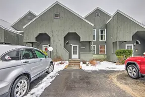 Near Newfound Lake: Plymouth Condo w/ Fireplace! - Image 3