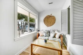 Cozy Beach Bungalow Steps from Flagler Ave - Image 4