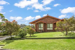 Hill By The Sea in Mollymook - Image 5