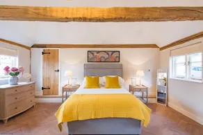 Cart Lodge by Bloom Stays - Image 3