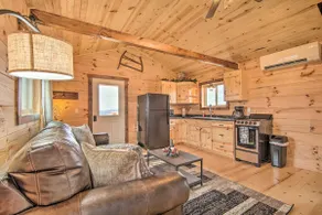 Serene Views: Quiet Farmhouse Cabin in Wisconsin! - Image 4