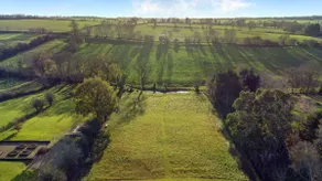 Luxury dog friendly holiday home with large garden in the Cotswolds - Hill View House - Image 5
