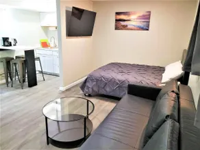 # 1, studio apartment, private kitchen / bathroom - Image 2