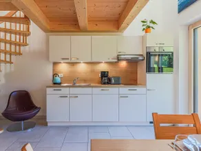 Vacation rental with balcony in front of the - Image 2