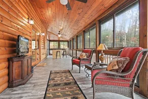 4BR I Blue Ridge Georgia Retreat| Hot Tub| Wi-Fi - Image 5