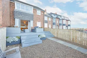 Host & Stay - 'Salty' Seaview - Image 2