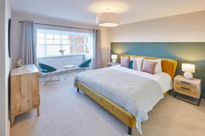 Host & Stay - 'Salty' Seaview - Image 4