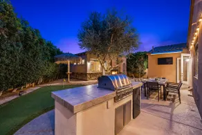 The Carefree Hideaway: Walking Distance to Coachella! - Image 4
