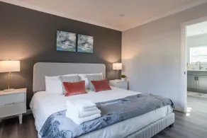 Modern 3BR w/ King Beds Near LA Perfect for Family - Image 5