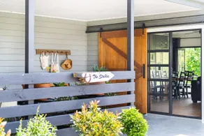 Berry Boutique Getaway - The Stables - Image 4