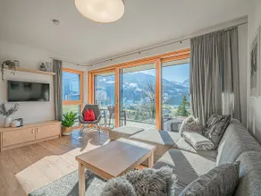 Luxury apartment with sauna and panoramic views - Image 2