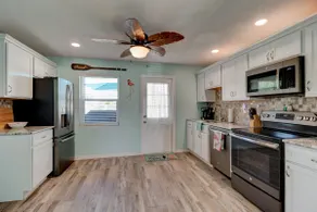Tropical Retreat - Image 5
