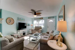 Tropical Retreat - Image 2