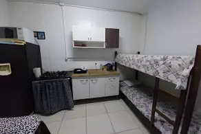 Suite with air conditioning and kitchen - Image 2