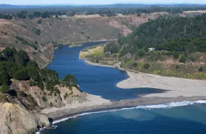 Rio Luna - Where the Majestic Navarro River Meets the Rugged Pacific Ocean - Image 5