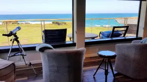 Ocean Front Timbered Lodge w Stunning Pacific View - Image 3