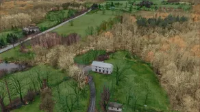 Architect-Designed Modern Barn Retreat + Hot Tub - Image 3