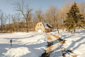 Catskills Loft Cabin w/ Hot Tub - Image 3