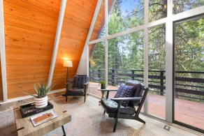 Miradero A-Frame Cabin at Black Butte Ranch - Image 3