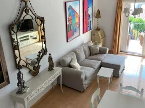 Townhouse with Sea View - Image 3