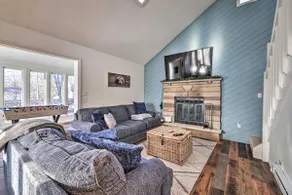 Hot Tub, Fire Pit & Game Room: Tobyhanna Home! - Image 5