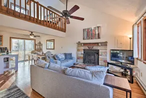 4 Mi to Tobyhanna State Park: Home w/ Fire Pit - Image 4