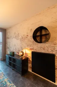Detroit: WELCOME to this industrial-style apartment. Walking in, you'll find yourself in Charlie Chaplin's ”Modern Times” - Image 2