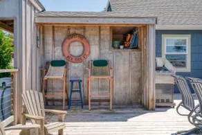 Beach Pines Bungalow by AvantStay - Image 3