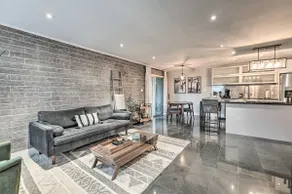 Walk to Fashion Square! Snowbird Condo w/ Pool - Image 5