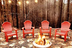 Mystic Pines: Secluded, Hot Tub, Pets - Image 2
