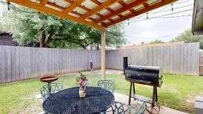 Red Robin House-2 Living Rooms, PlayStation, Yard - Image 2
