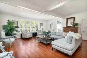 ★ LUXURY 5 BR VILLA Heart of Village Steps From #2 - Image 3