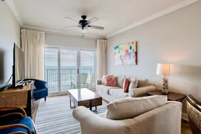 Seawind 609 | Beautiful updated condo! Amazing location! Splash pad for kids! - Image 3