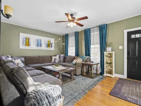 Peaceful Home Downtown + Coffee Bar + Pet Friendly + Interactive Mural - Image 5