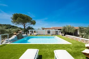 Casa sul lago private heated pool - Image 2