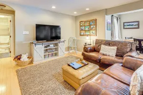 CO Springs Apartment in the Pines w/ Treehouse! - Image 4