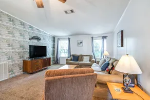 5 Mi to Homosassa Springs Park: Home w/ Yard! - Image 4
