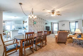 5 Mi to Homosassa Springs Park: Home w/ Yard! - Image 2