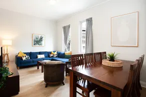 Incredible Beachside Location 4 Bed Apartment - Image 3